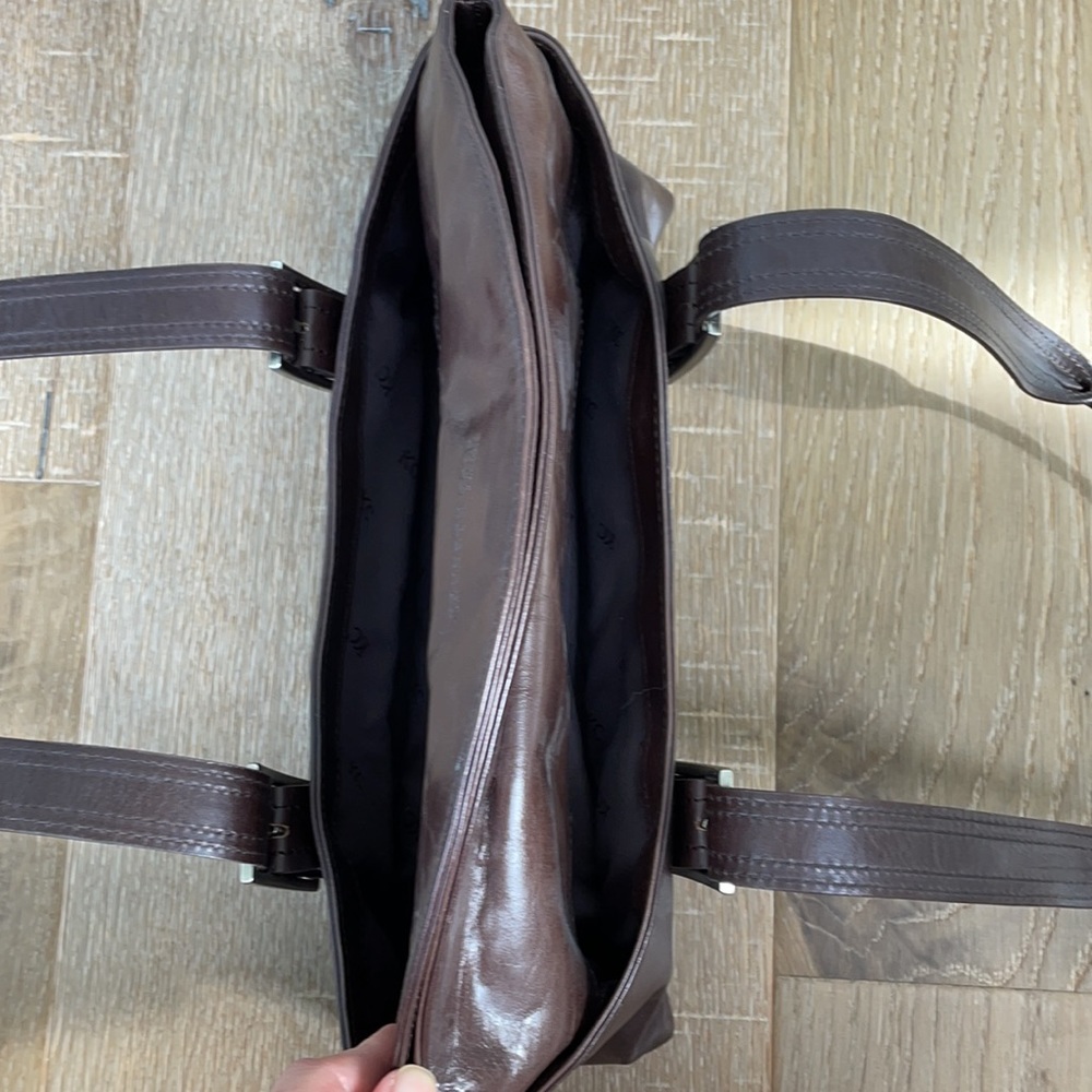 Kenneth Cole bag - Picture 11 of 12